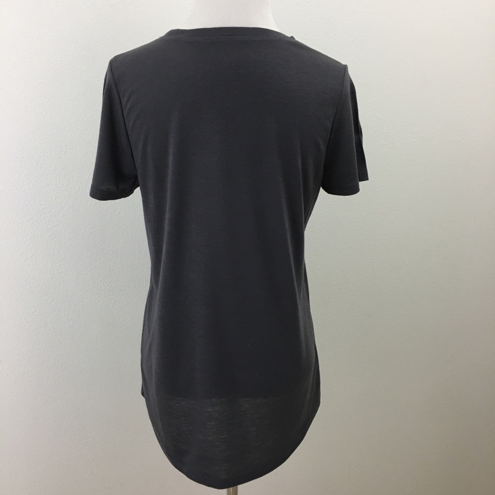 Zoe & Liv | Gray Elephant T-shirt - Picture 6 of 7